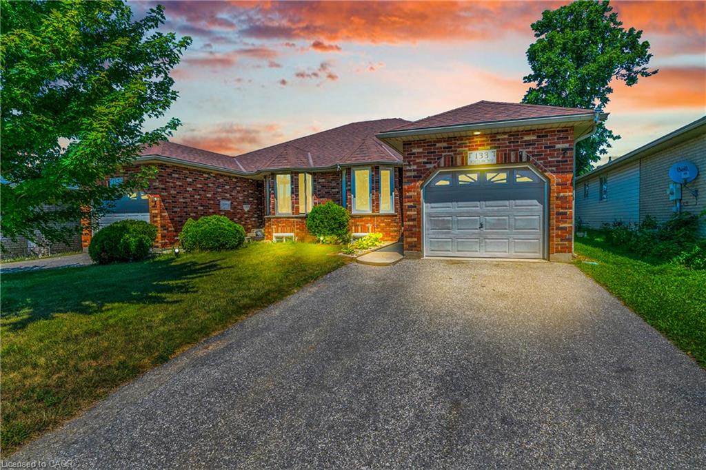 133-whitlaw-way-paris-ontario-40851746