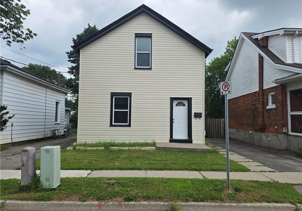 109-sydenham-street-brantford-ontario-40851758