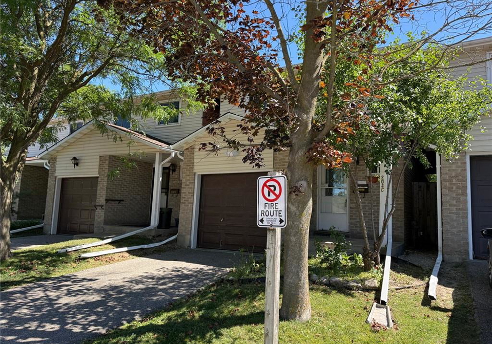 304-bluevale-street-n-waterloo-ontario-40851760