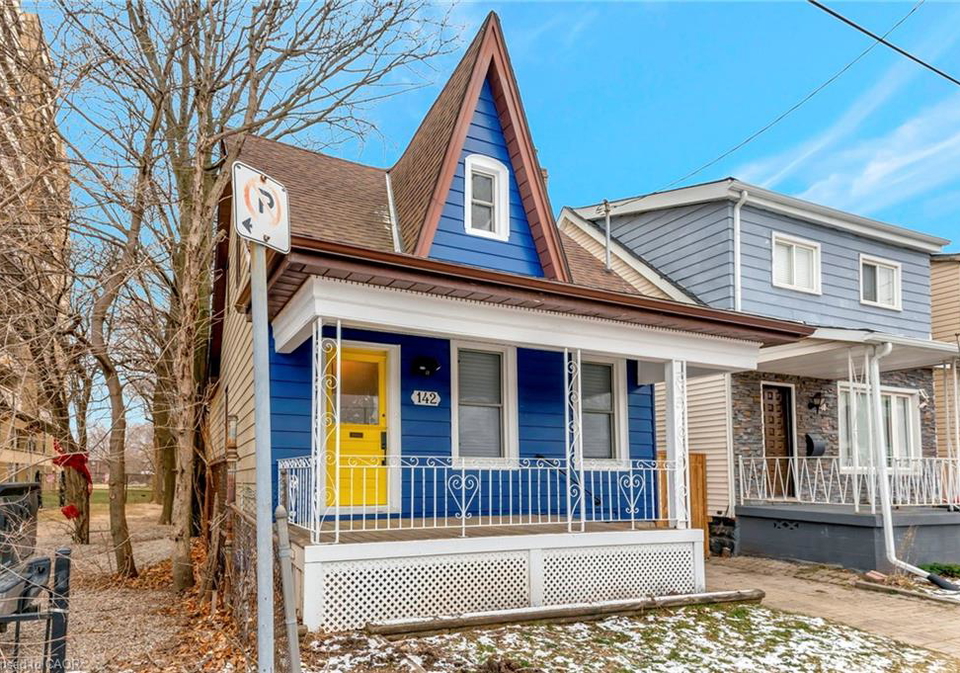142-sanford-avenue-n-hamilton-ontario-40851761