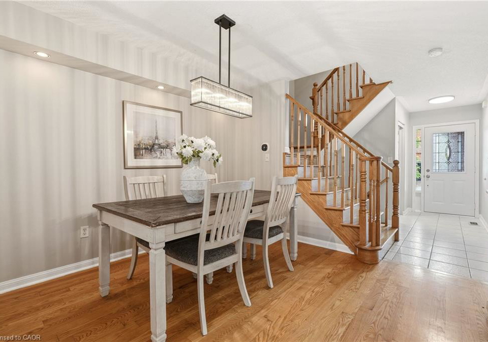 2463-carberry-way-oakville-ontario-40851764