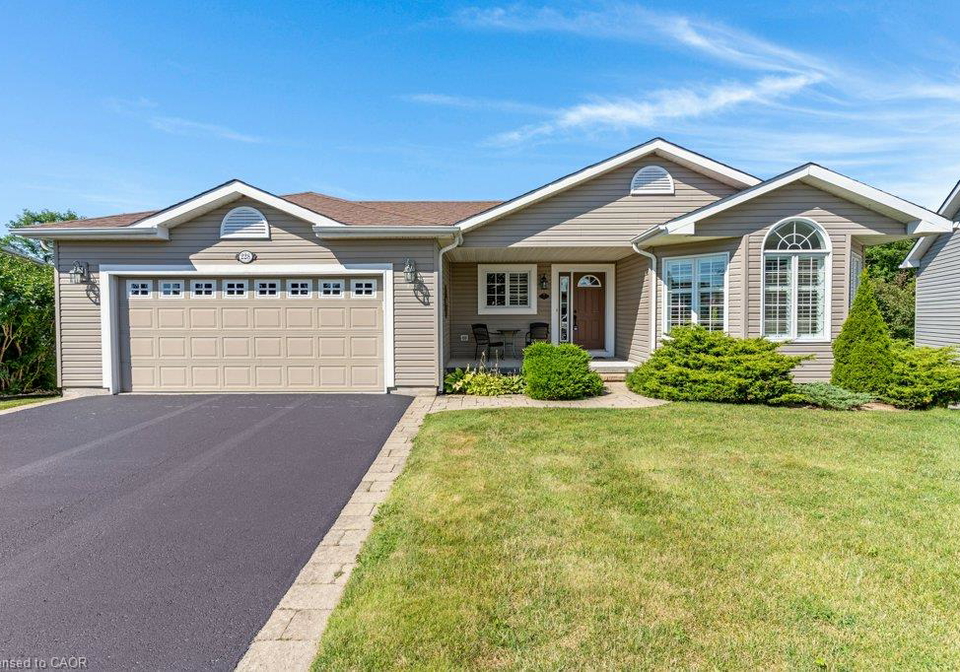 228-glenariff-drive-freelton-ontario-40851791