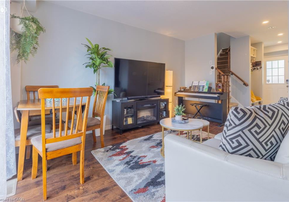 105-bloomington-drive-cambridge-ontario-40851807