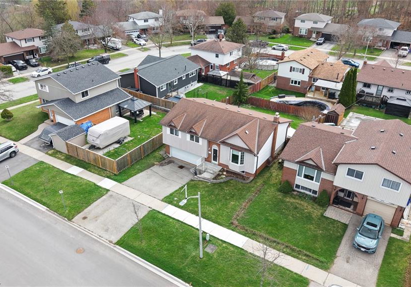 98-cobblehill-road-acton-ontario-40851812