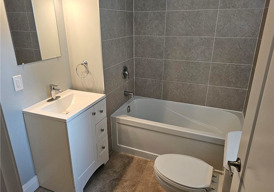 427-colborne-street-brantford-ontario-40851840