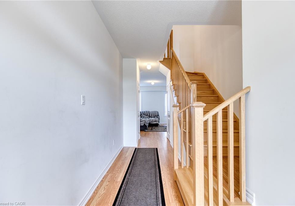 12-hylton-drive-barrie-ontario-40851856