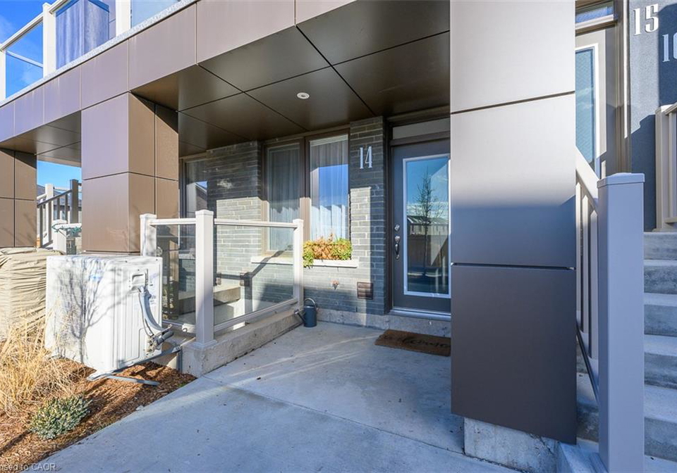 261-skinner-road-waterdown-ontario-40851899