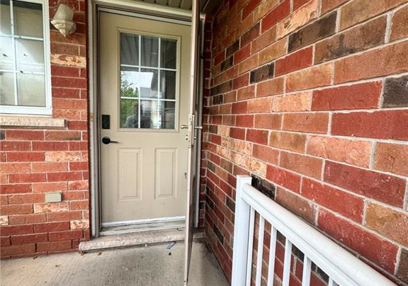 717-activa-avenue-kitchener-ontario-40851906