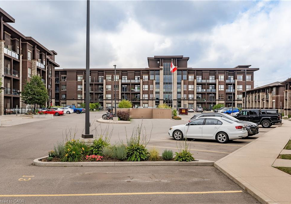 5020-corporate-drive-burlington-ontario-40851912