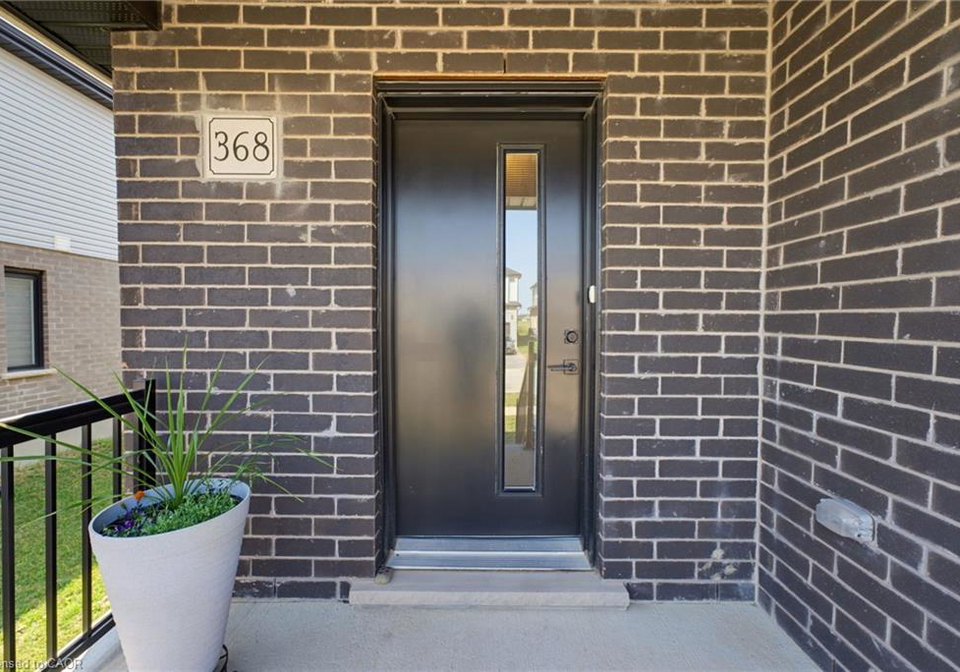 368-bradshaw-drive-stratford-ontario-40851951