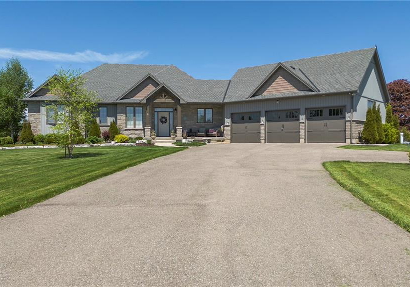 6-macneil-court-brantford-ontario-40851969