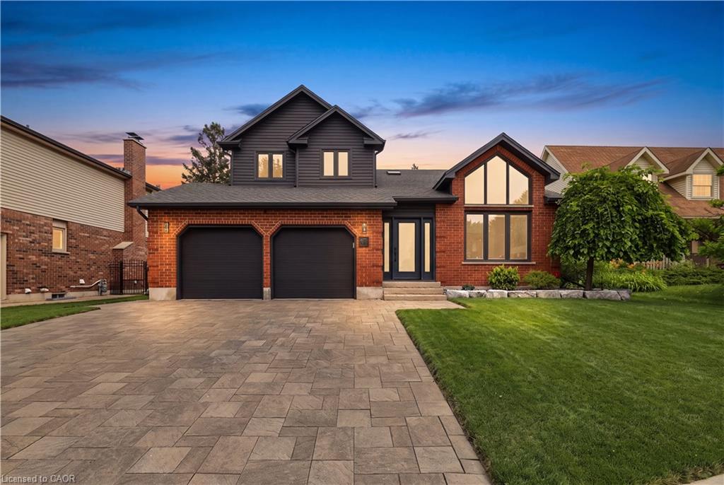 10-rolling-acres-drive-kitchener-ontario-40851989