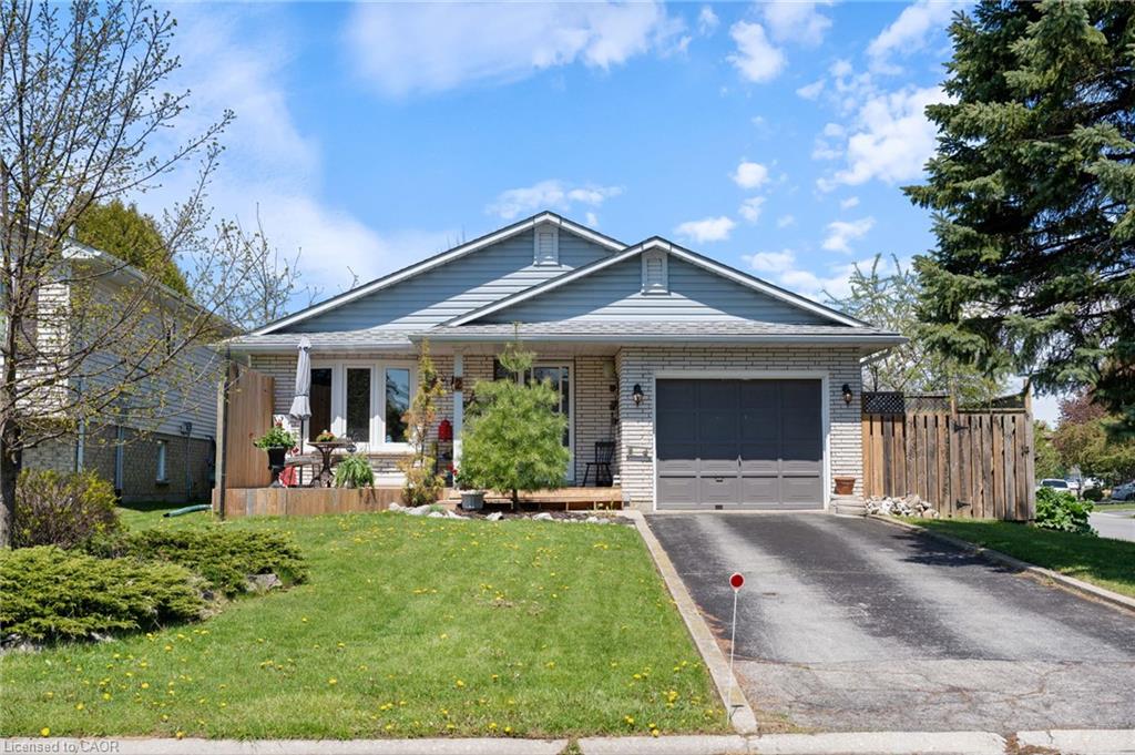 2-hampton-court-port-dover-ontario-40852014