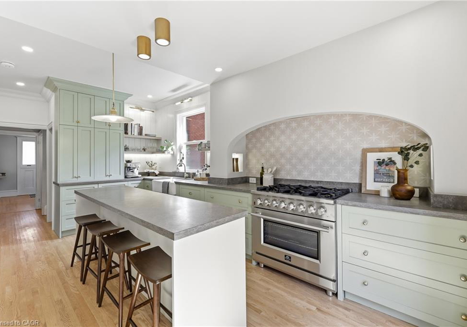 70-gage-avenue-s-hamilton-ontario-40852025
