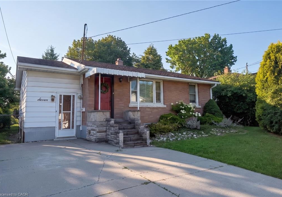 7-west-1st-street-hamilton-ontario-40852027