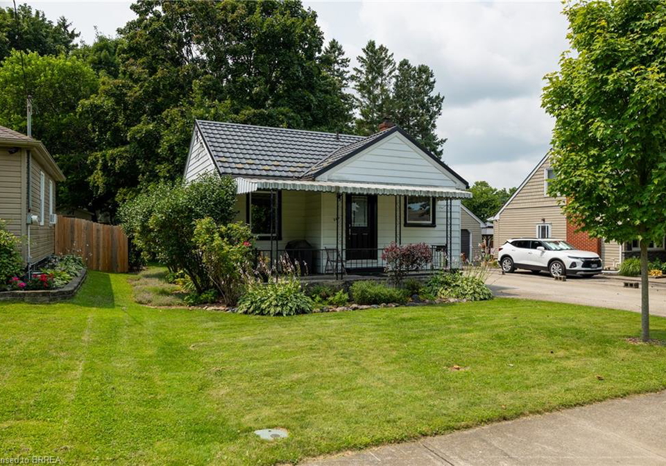 260-robinson-street-woodstock-ontario-40852055