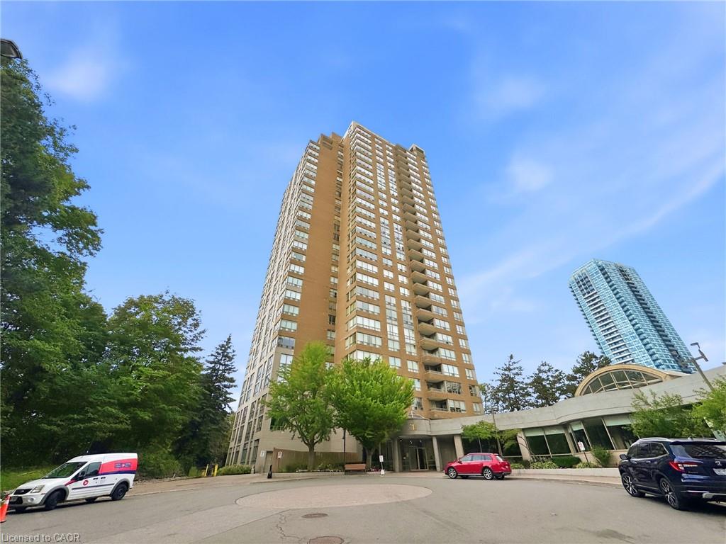 215-wynford-drive-north-york-ontario-40852060