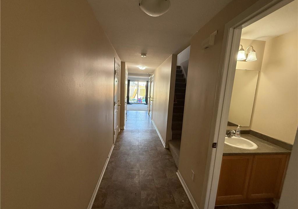 11-hackberry-street-kitchener-ontario-40852071