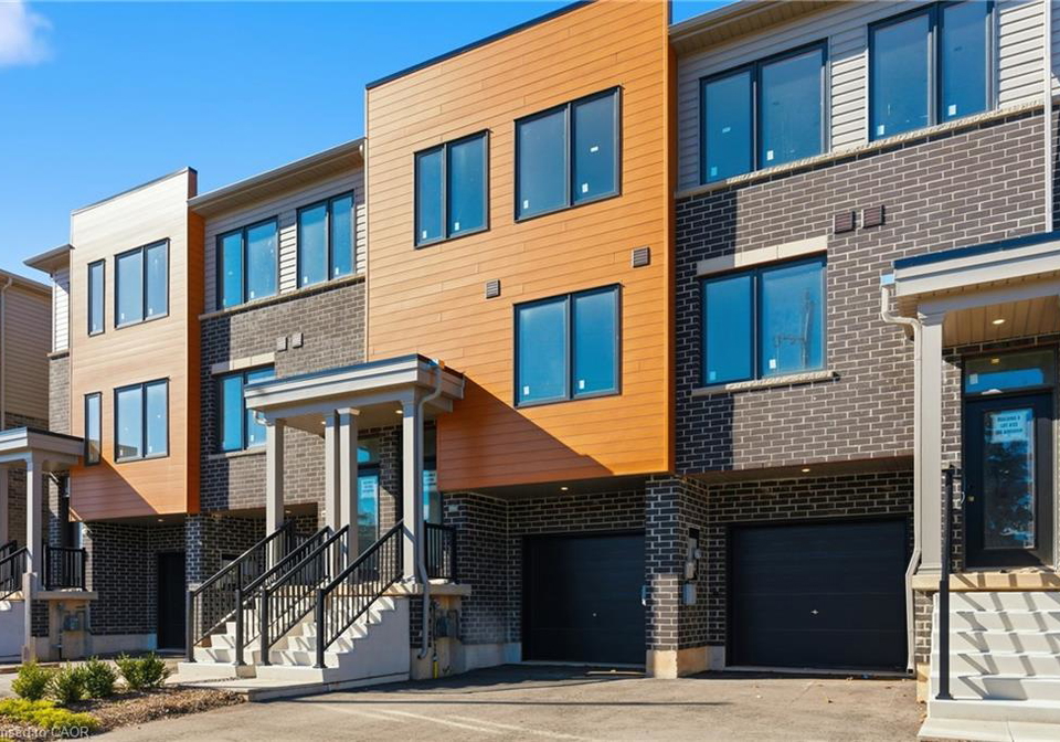 17b-bingham-road-hamilton-ontario-40852076