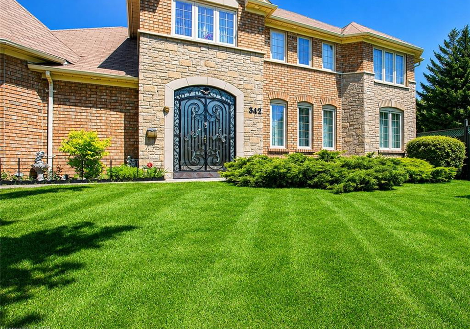 342-saginaw-parkway-cambridge-ontario-40852089