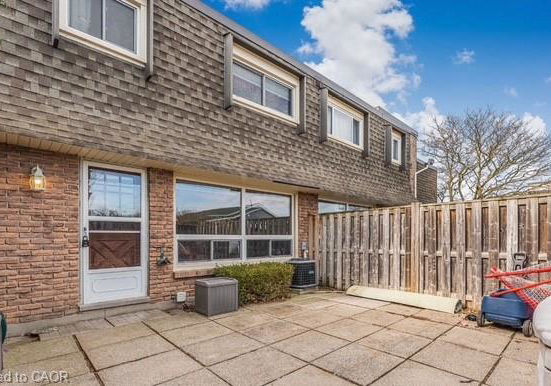 5-woodlawn-court-grimsby-ontario-40852092