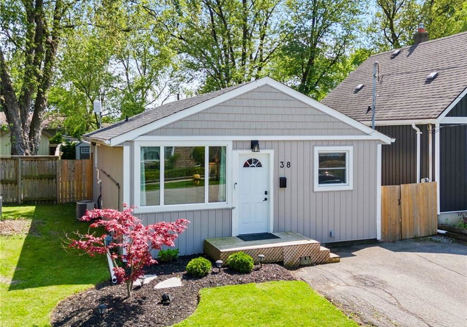 38-alexandra-boulevard-st-catharines-ontario-40852093