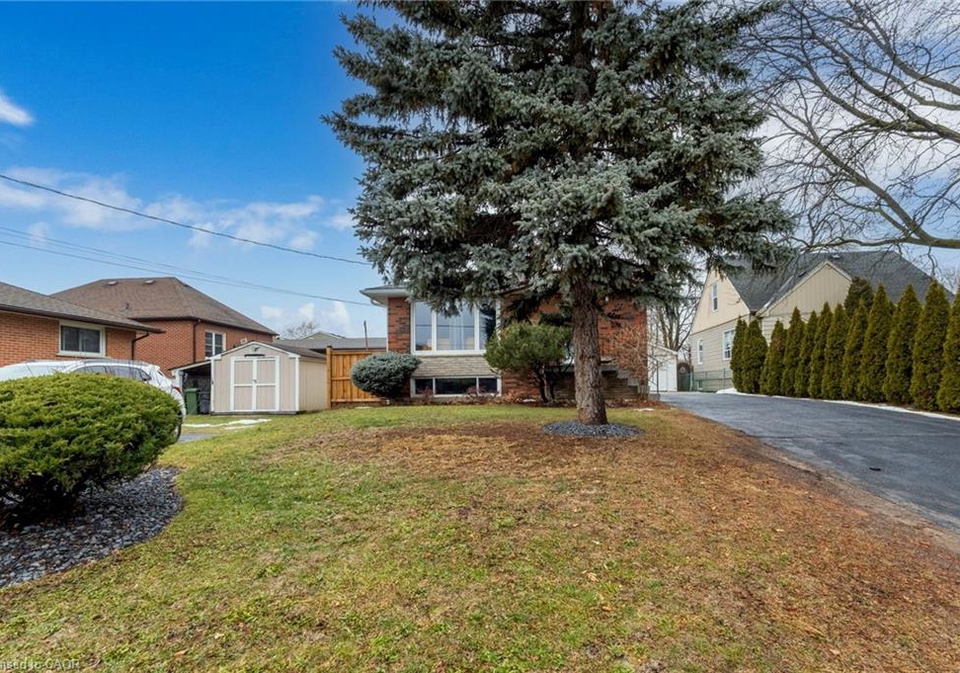 27-blenheim-drive-stoney-creek-ontario-40852102