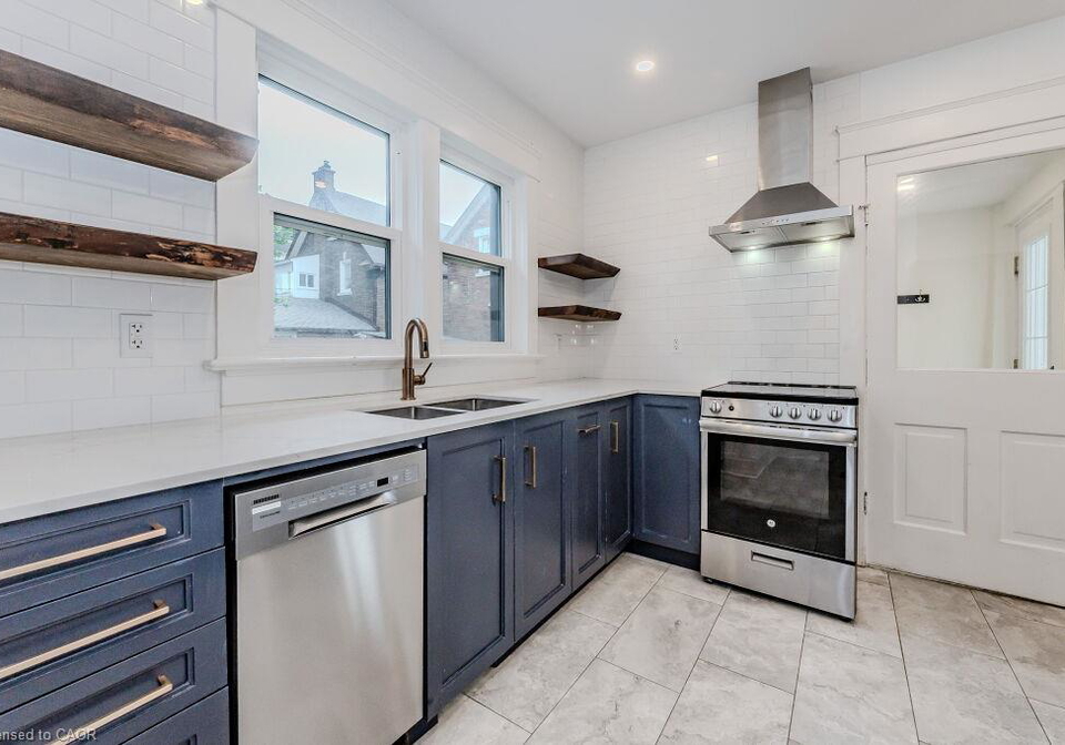 76-wellington-street-n-kitchener-ontario-40852137