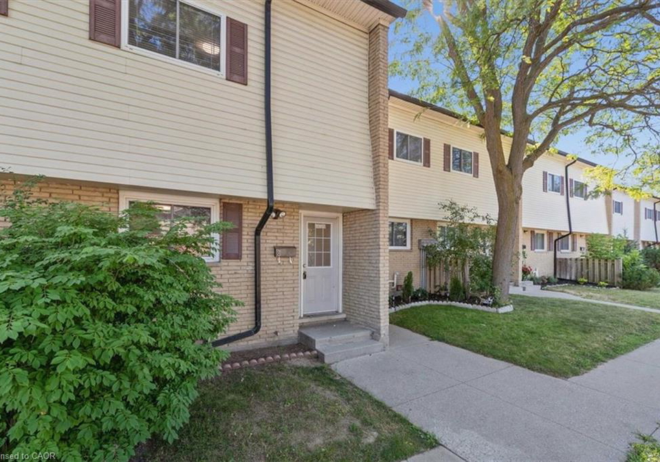 211-veronica-drive-kitchener-ontario-40852159