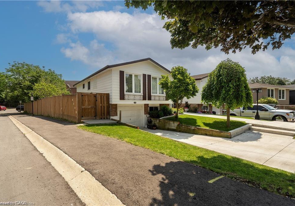 179-wendover-drive-hamilton-ontario-40852176