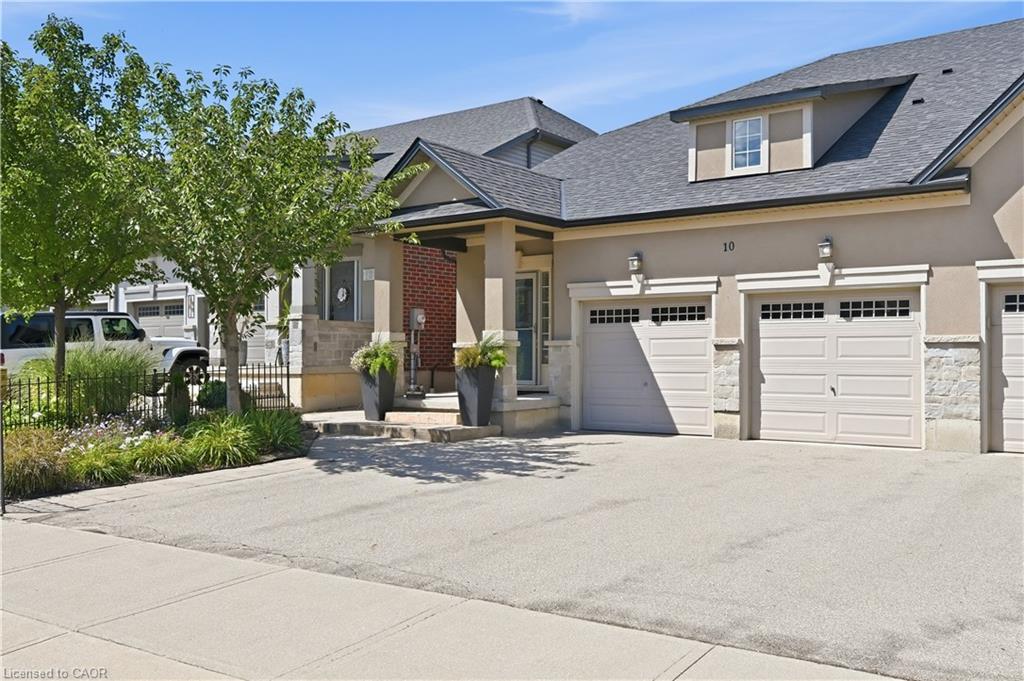 10-kopperfield-lane-hamilton-ontario-40852187