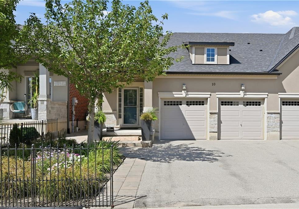 10-kopperfield-lane-hamilton-ontario-40852187