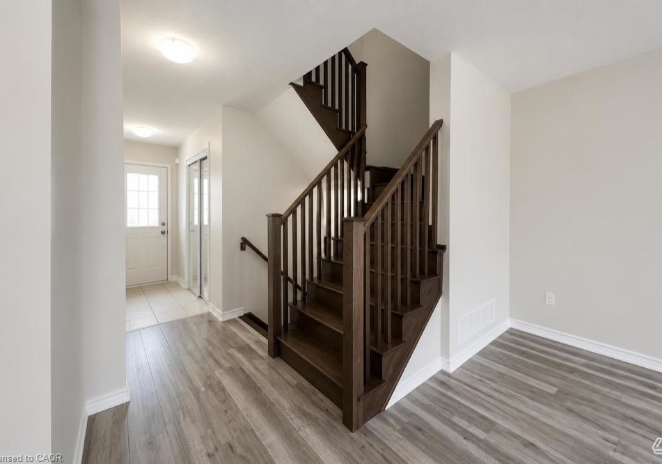 31-arbourview-crescent-kitchener-ontario-40852241