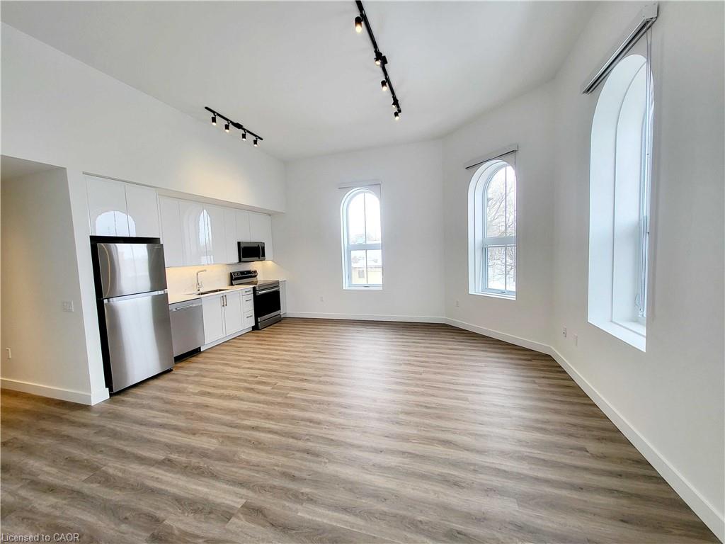 75-huron-street-new-hamburg-ontario-40852242