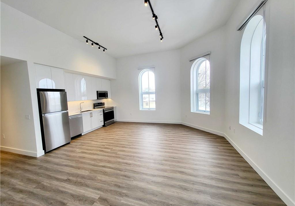 75-huron-street-new-hamburg-ontario-40852242