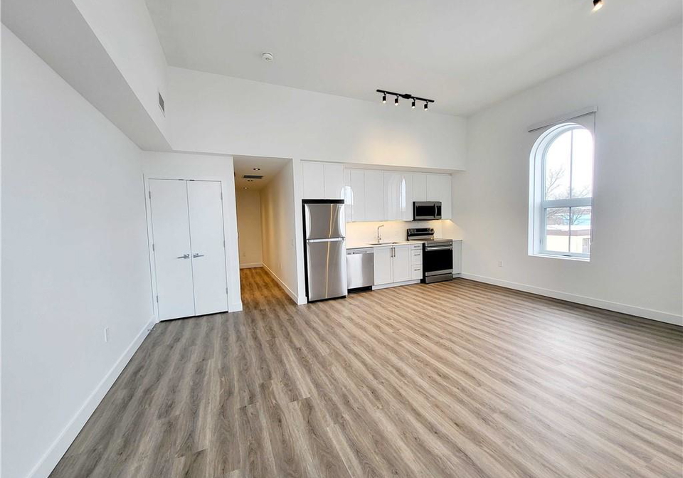 75-huron-street-new-hamburg-ontario-40852242