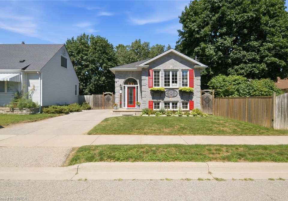 3-wood-street-brantford-ontario-40852243