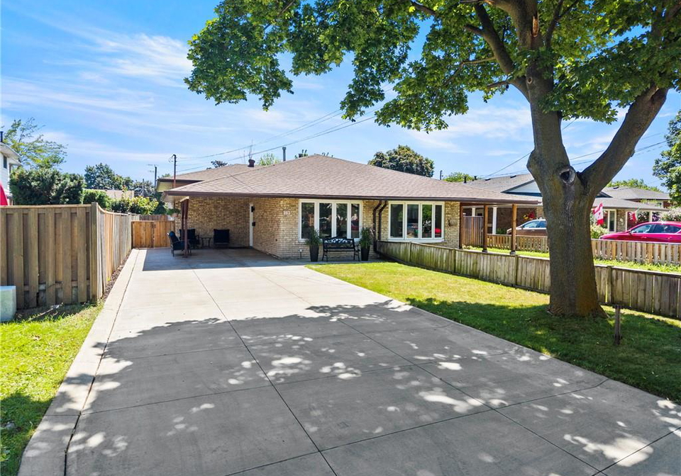 167-berkindale-drive-hamilton-ontario-40852257