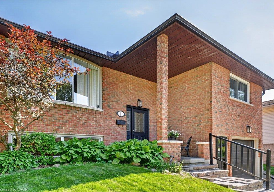 11-graywood-court-kitchener-ontario-40852263