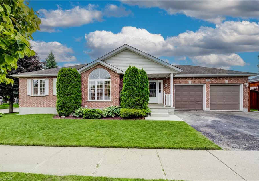 27-chandos-drive-kitchener-ontario-40852271
