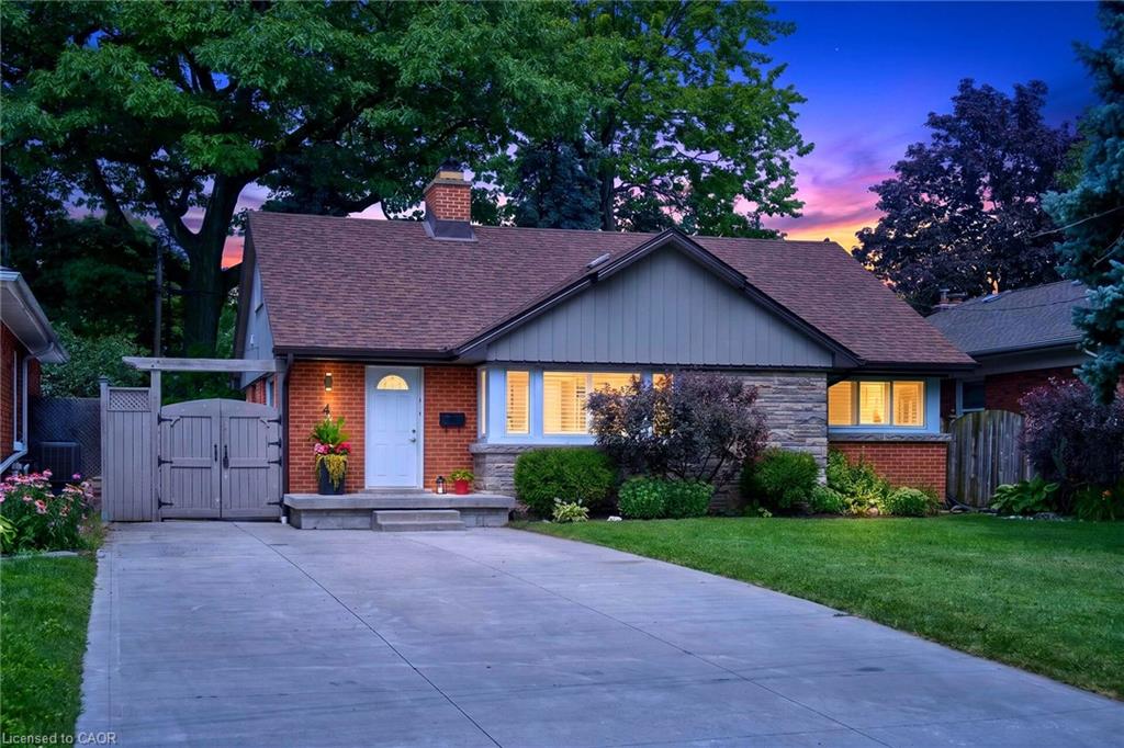 4-compton-place-hamilton-ontario-40852277