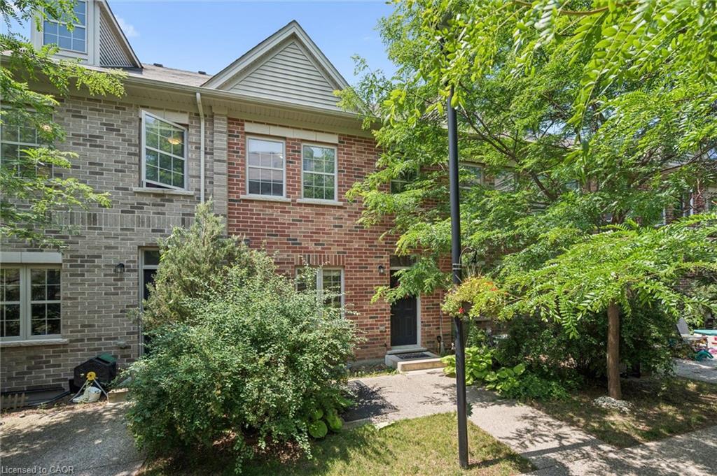 6-beatrice-lane-kitchener-ontario-40852282