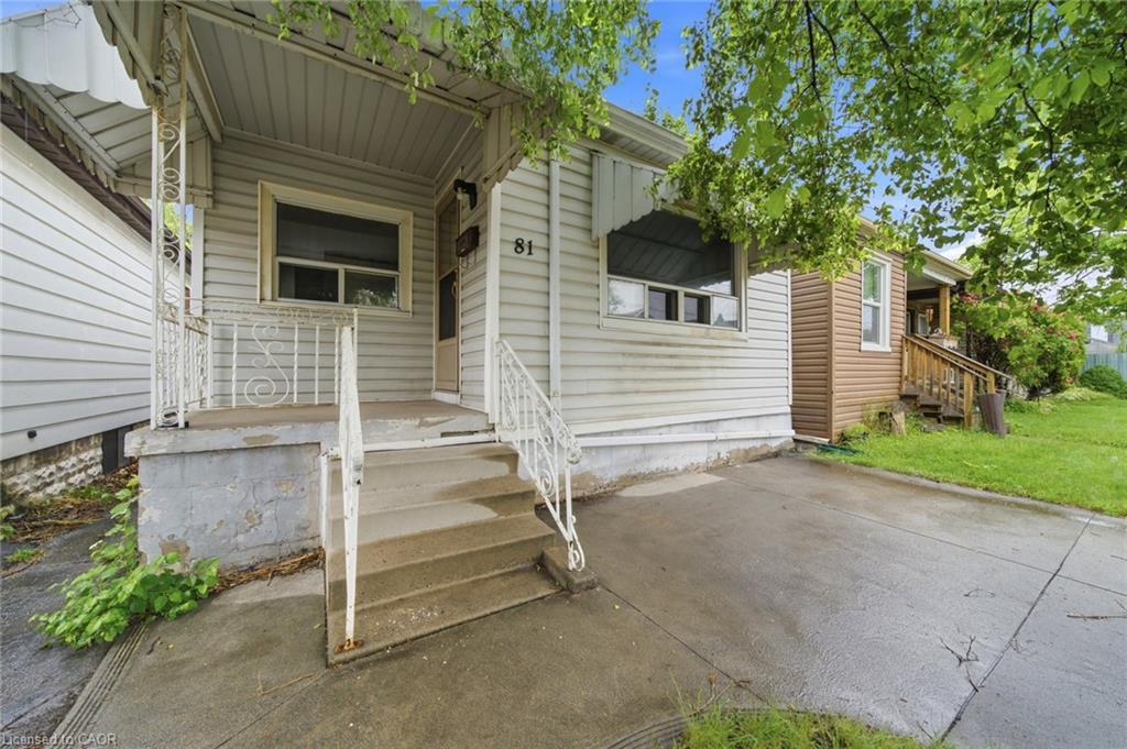 81-cambridge-avenue-hamilton-ontario-40852297