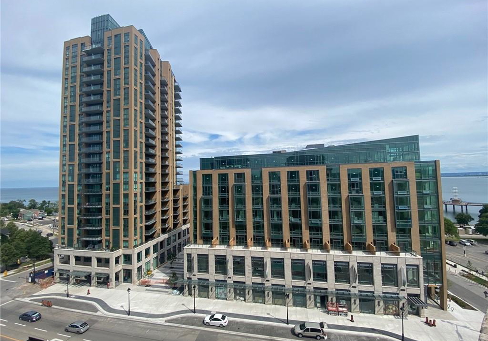 2060-lakeshore-road-burlington-ontario-40852298