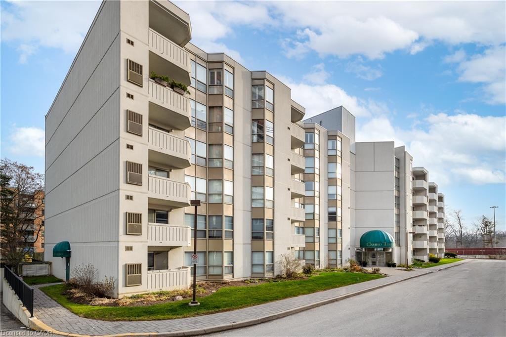 3267-king-street-e-kitchener-ontario-40852322