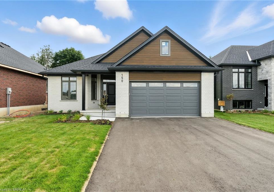 150-vanrooy-trail-waterford-ontario-40852324