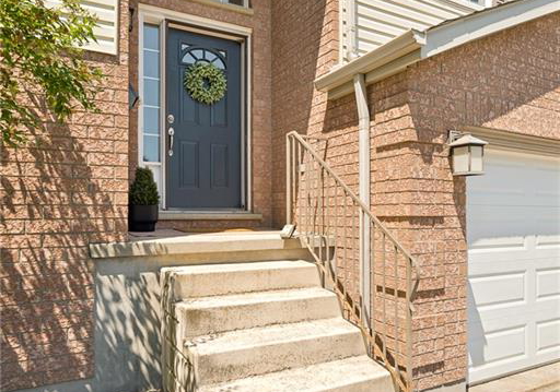 17-mclachlan-place-guelph-ontario-40852330