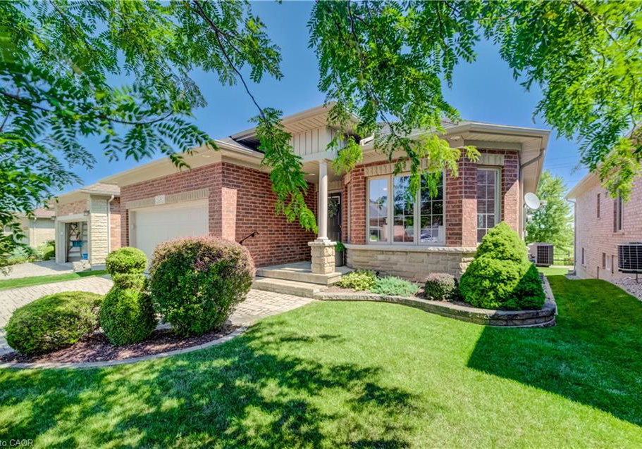 24-thimbleberry-crossing-new-hamburg-ontario-40852341