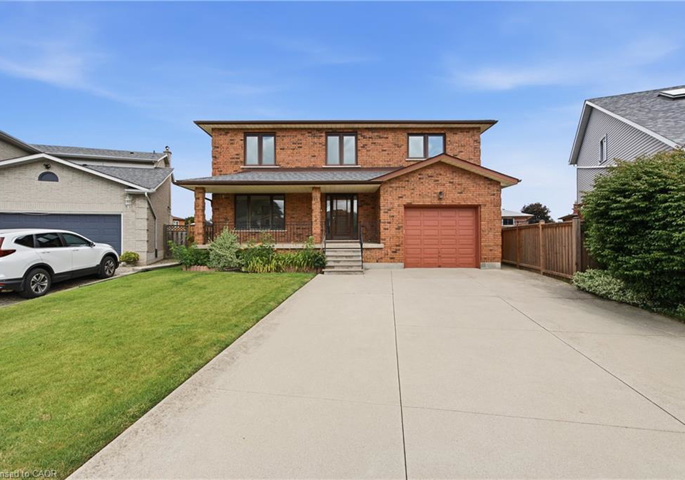 18-marcel-place-hamilton-ontario-40852357