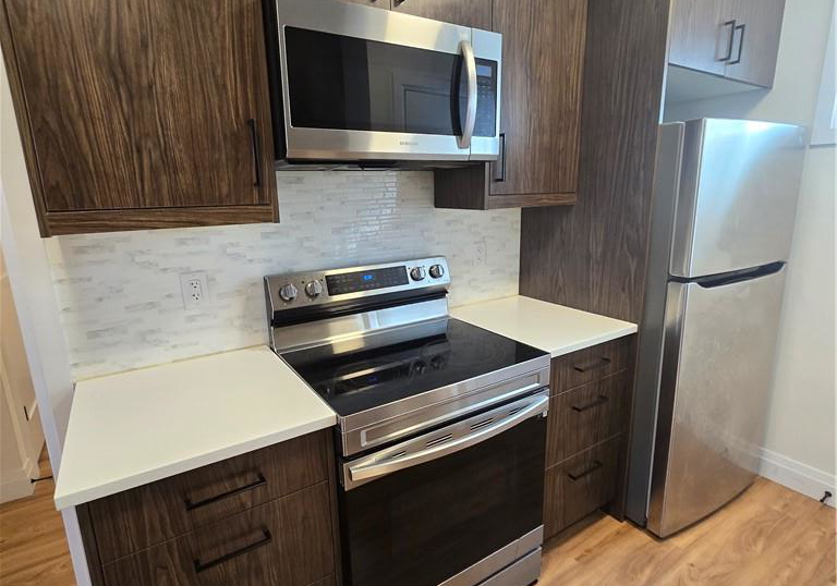 33-church-street-e-elmira-ontario-40852412